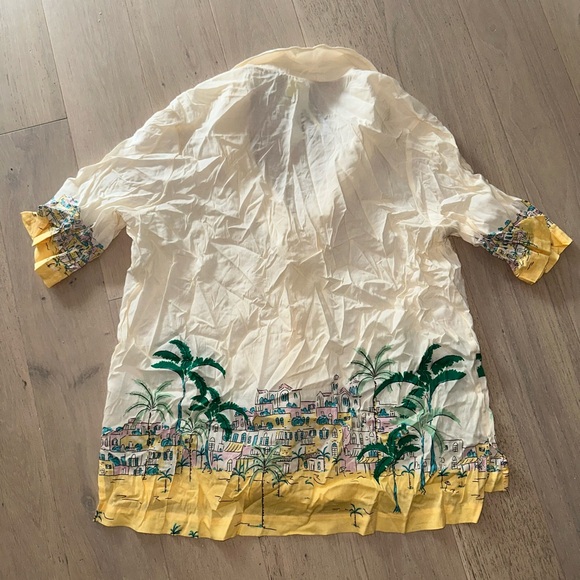 Future Collective™ with Jenee Naylor Cream Beach Print Shirt  |  Size M - Picture 2 of 4